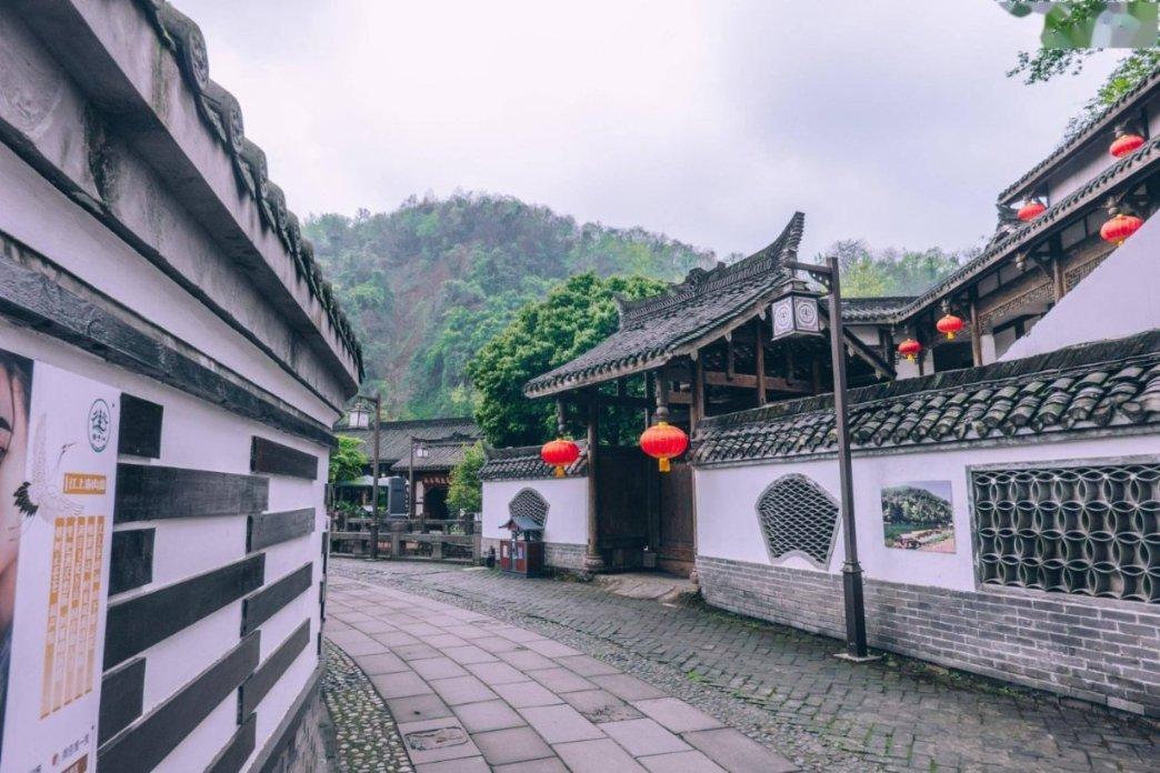 相亲风向变了，有车有房不再受欢迎，“三无男”成香饽饽，哪“三无”？游戏画面